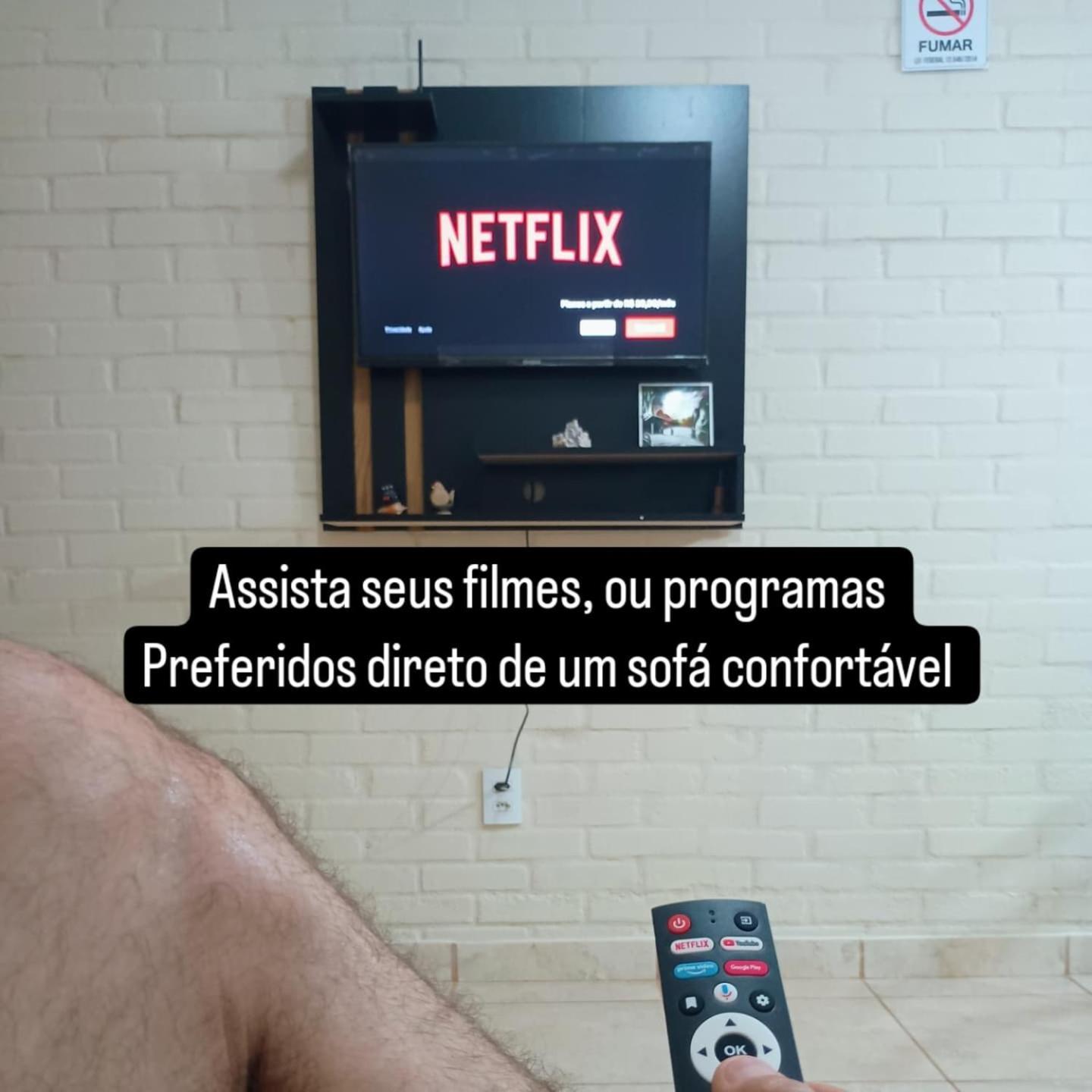 Flat De 2 Quartos Com Ar Na Area De Gv Com Conzinha Completa-garagem-wifi-bom P Grupos Ou Familias Ou Empresas *